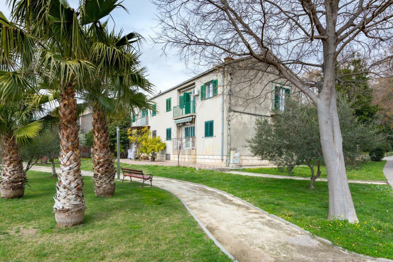 Apartment Park Kastela Exterior photo